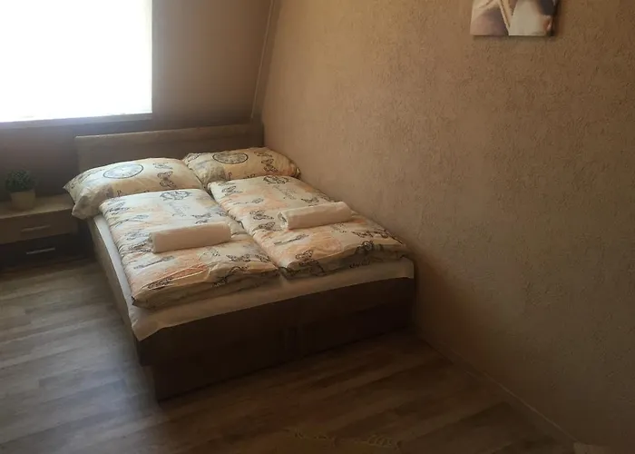 Apartment Belvarosi Deluxe Apartman *